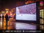 Massive Digital Display & Stunning Images